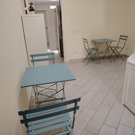 Napoli B&B Ruggiero'S Rooms Экстерьер фото