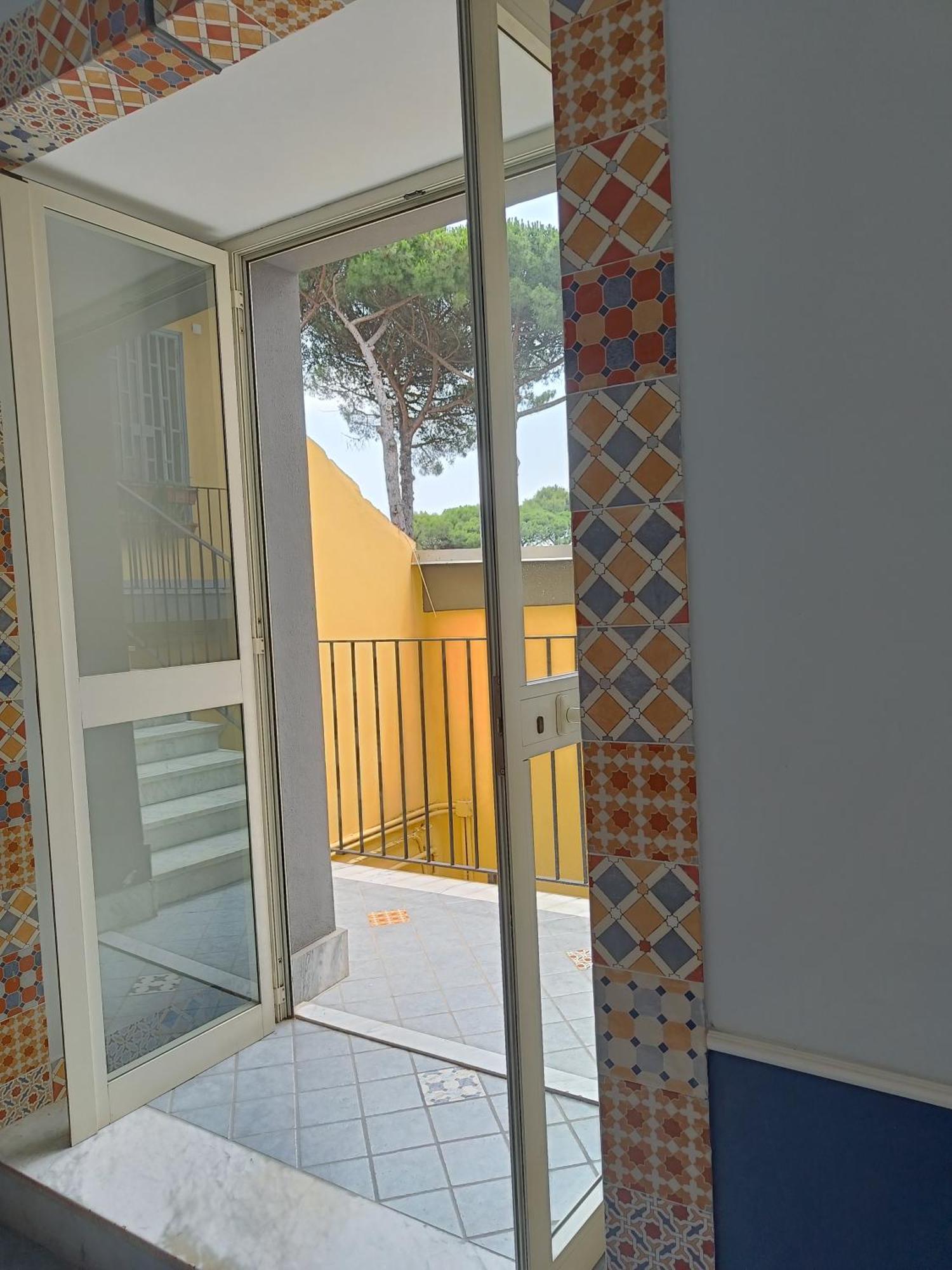 Napoli B&B Ruggiero'S Rooms Экстерьер фото