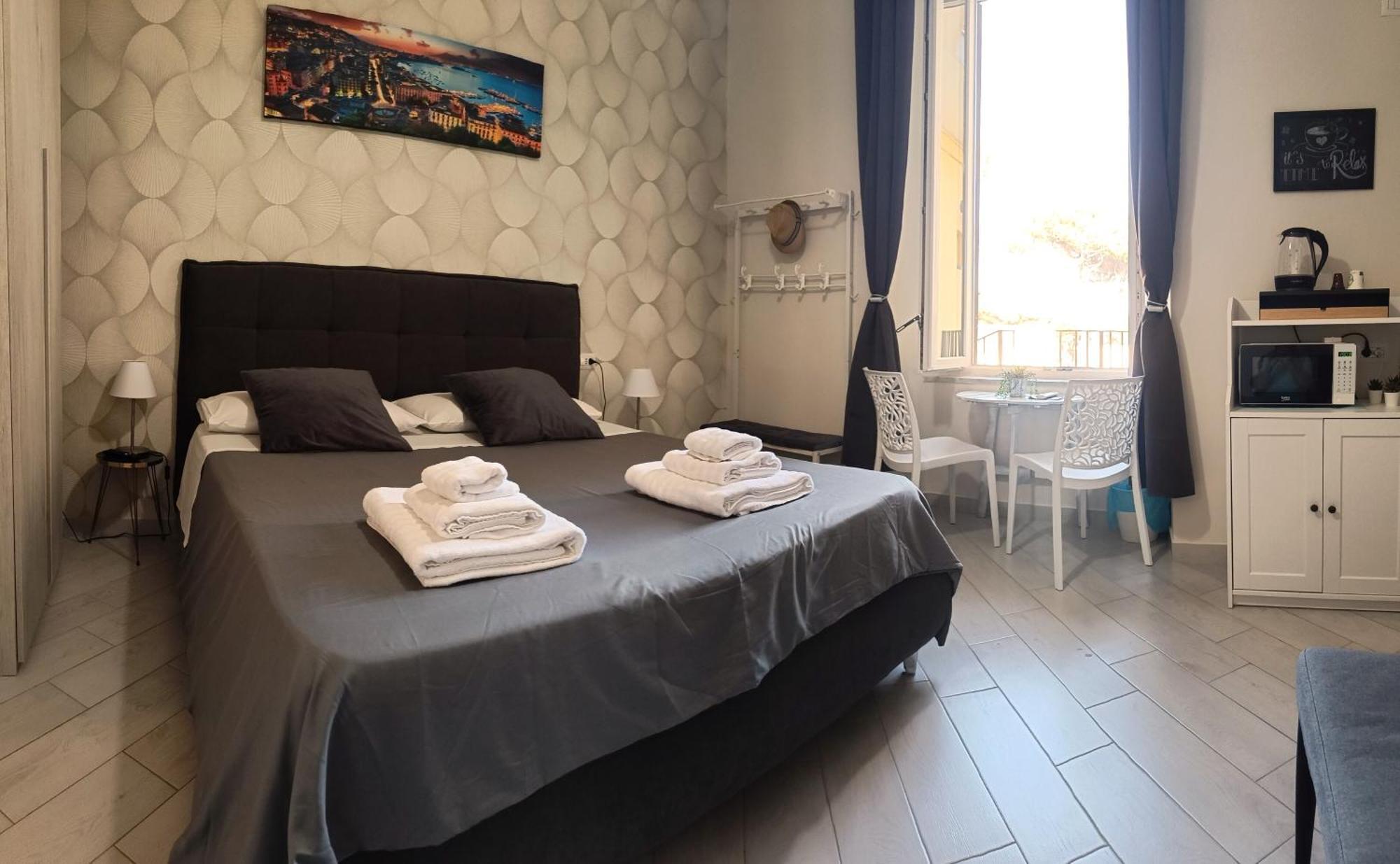 Napoli B&B Ruggiero'S Rooms Экстерьер фото